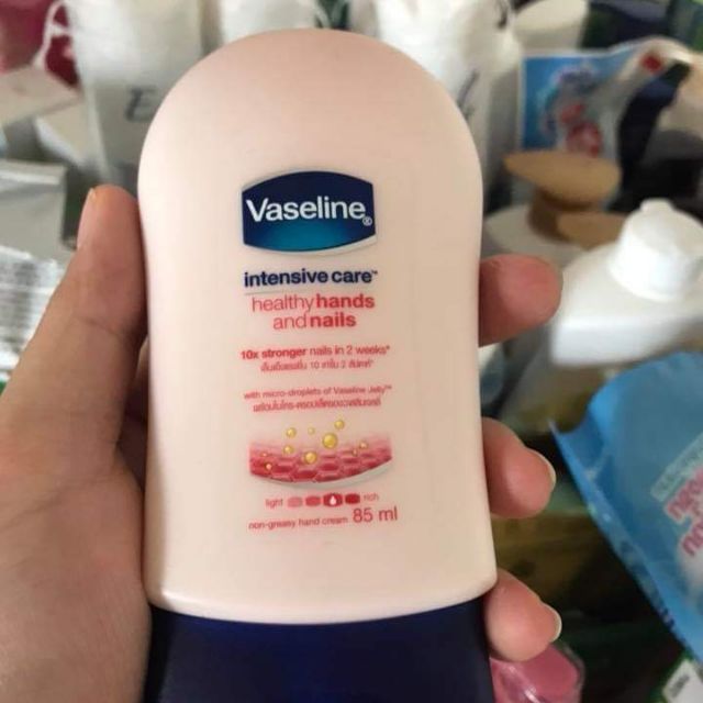Sửa dưỡng da tay vaseline thái  lan