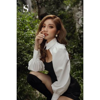 Áo Thiết Kế Cổ Sơ Mi Đen Phối Trắng