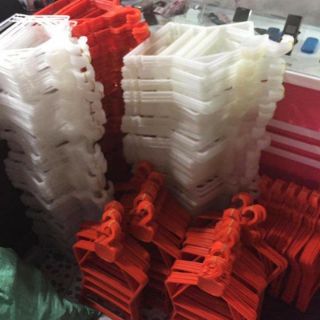 Móc bộ trẻ em 25k 1 chuc