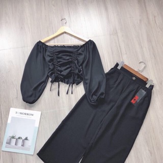 Áo croptop rút dây