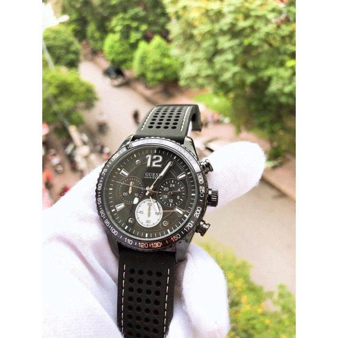 Đồng Hồ Nam Guess W0971G1 Chronograph Dây Silicone 44mm