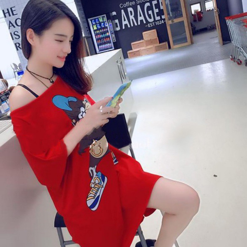 Đầm lệch vai form rộng in hình thời trang cho nữ | BigBuy360 - bigbuy360.vn