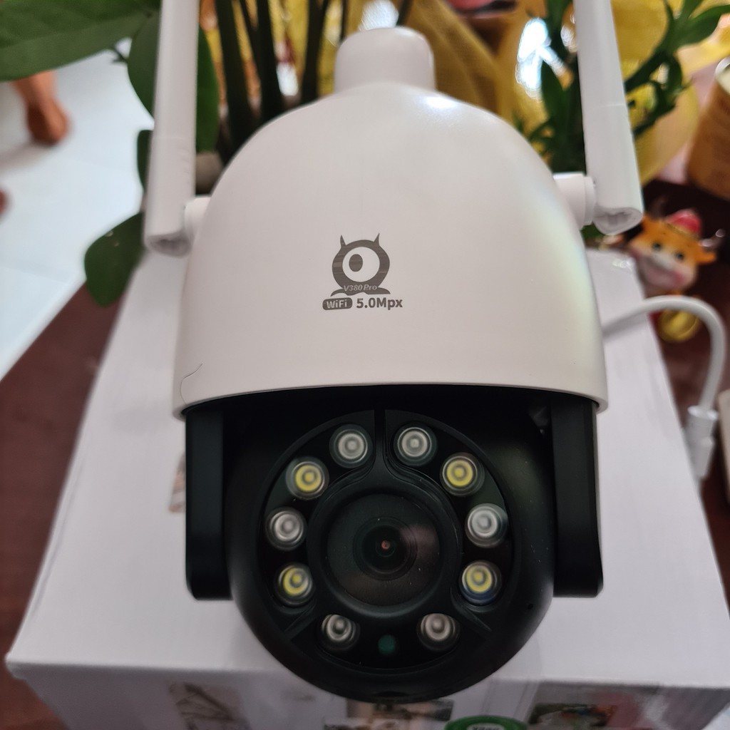 Camera Wifi PTZ C12 V380 Pro 5.0 MPX - Camera Ngoài Trời - Theo Dõi Chuyển Động - Đàm Thoại 2 Chiều - Chống Nước IP68