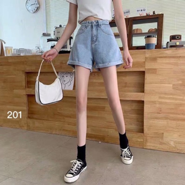 QUẦN SOOC JEAN GẬP GẤU MÀU XANH ĐEN CHO NỮ