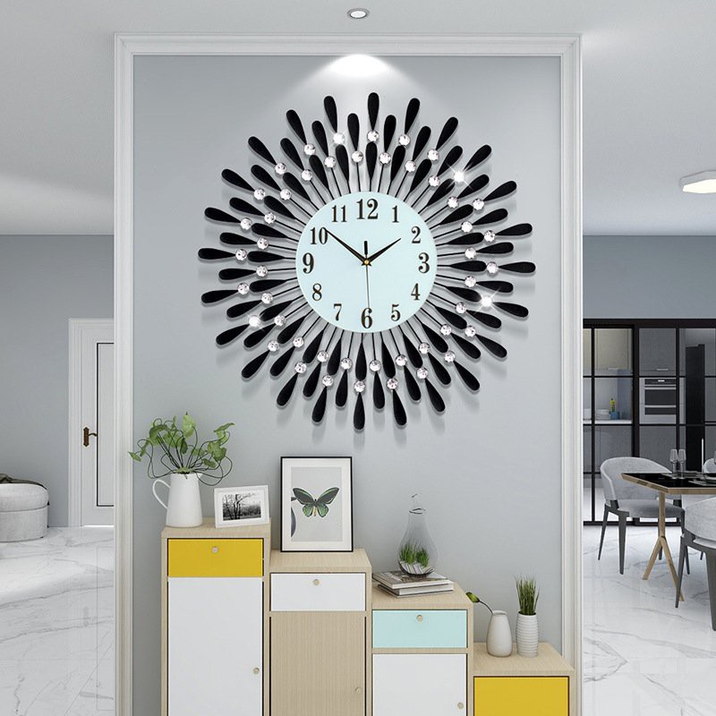 Đồng hồ treo tường trang trí decor cao cấp, JJT WATCH mạ vàng hình nổi 3D biểu tượng nghệ thuật