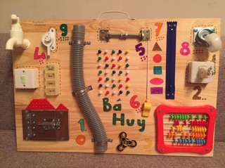 Bảng Busy board 40x60 gỗ thông ( Khuyến Mại)