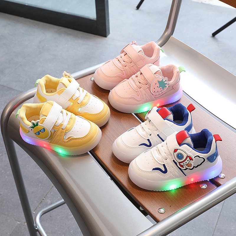 Giày Sneaker Đế Phẳng Chống Trượt Có Đèn LED Thoáng Khí In Họa Tiết Hoạt Hình Dễ Thương Cho Bé Trai & Gái 1 -