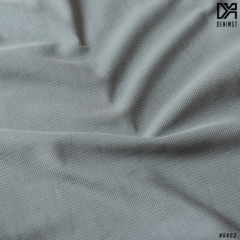 Áo thun nam cổ bẻ kẻ viền DENIMST vải cotton đan hình kim cương, dàn dặn, mềm mại form relagur fit 6602