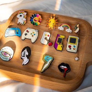 [COMBO PIN STICKER] [FREESHIP] ♥️ Pin trang trí túi xách, quần áo ♥️  NERA