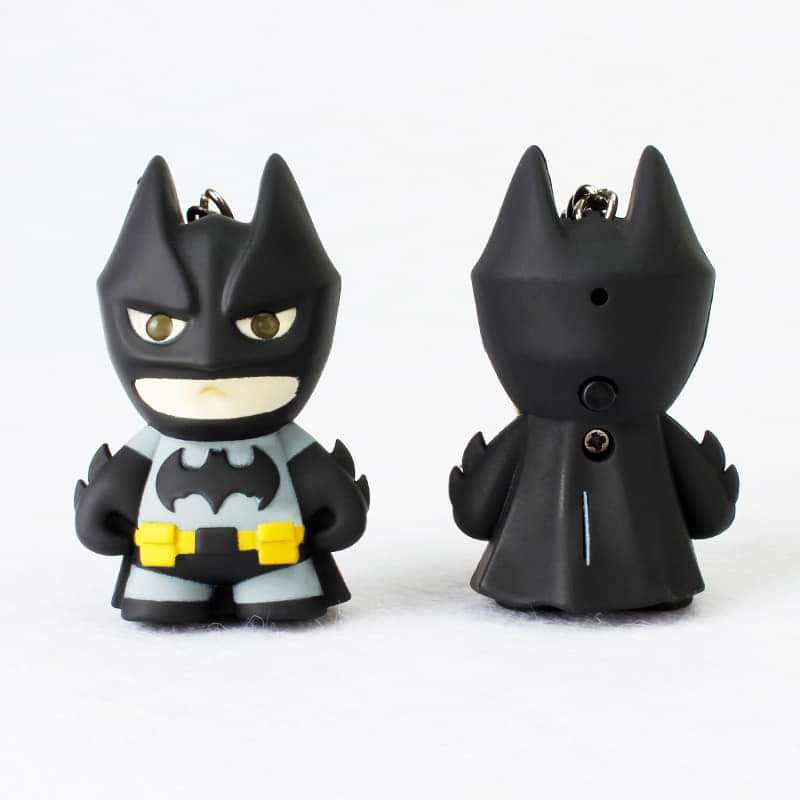 Móc khóa hình batman có đèn,,,
