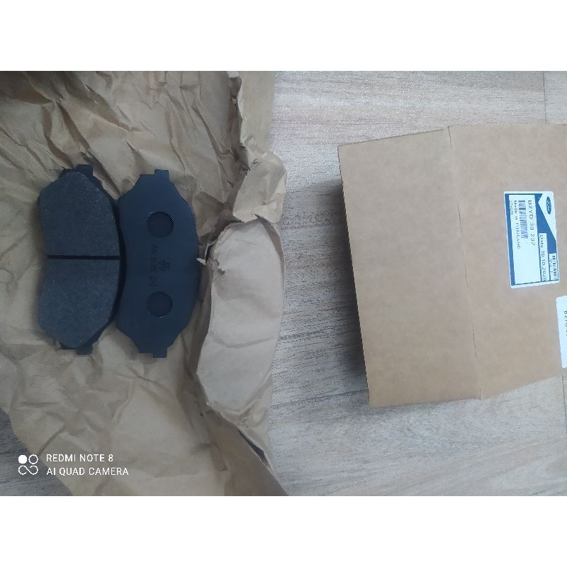 Má phanh trước Ford laser 1.6 hàng liên doanh