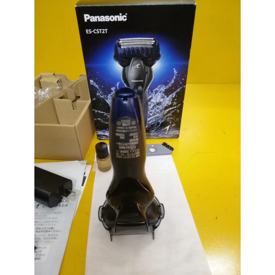 Máy cạo râu nội địa Nhật Panasonic ES-CST2T (62)