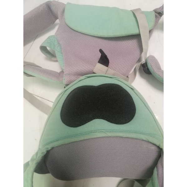 Địu ngồi cho bé