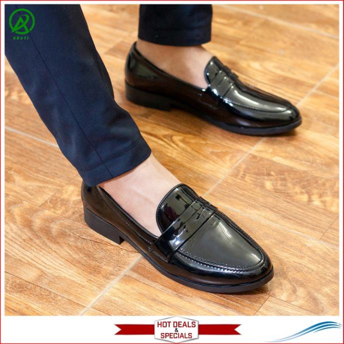 Giày Mọi Nam Đẹp AROTI Dáng Lười Chất Da Cao Cấp,Đế Khâu Cực Bền Form Mọi Công Sở Lịch Lãm Màu Đen-Đủ size M367 🍖