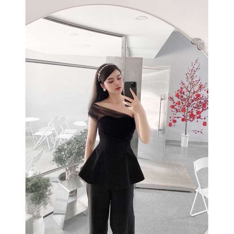 Áo Xoè Chít eo lưới chéo vai - LILY TOP