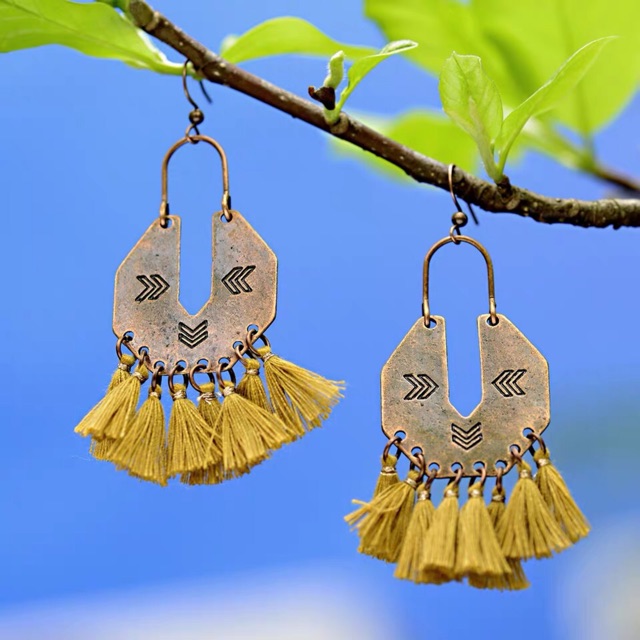 Bông tai tua rua phong cách du mục- Khăn turban