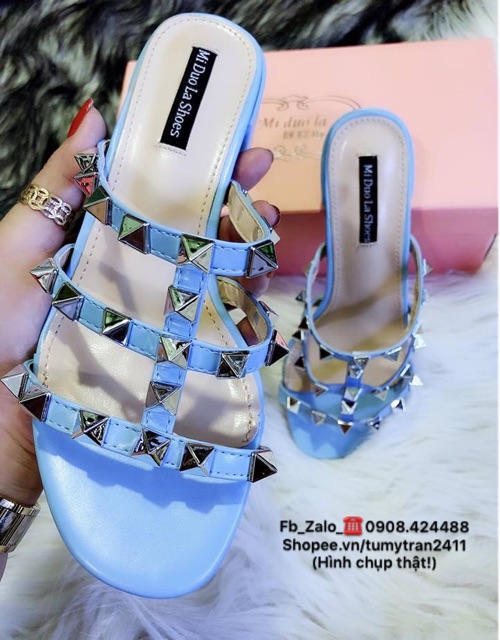 Guốc 4p Valentino quai đinh tán cực Hot!