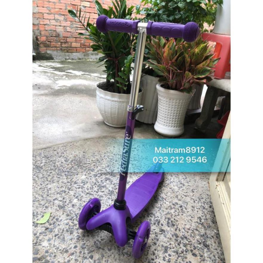 Xe trượt scooter bánh phát sáng loại lớn. Hàng khuyến mãi của sữa Enfa/Pediasure