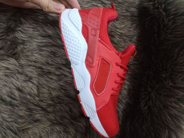 Thanh lý lỗ vốn Giầy Sneaker Nữ