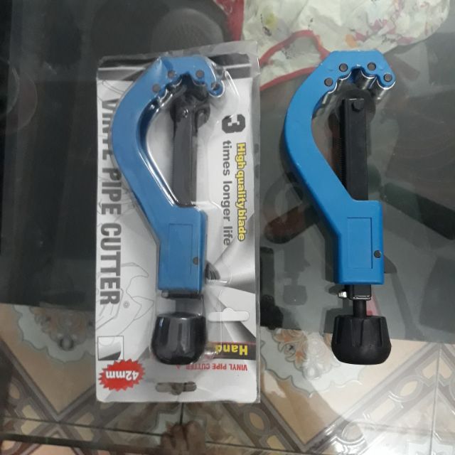 Dao cắt ống nước