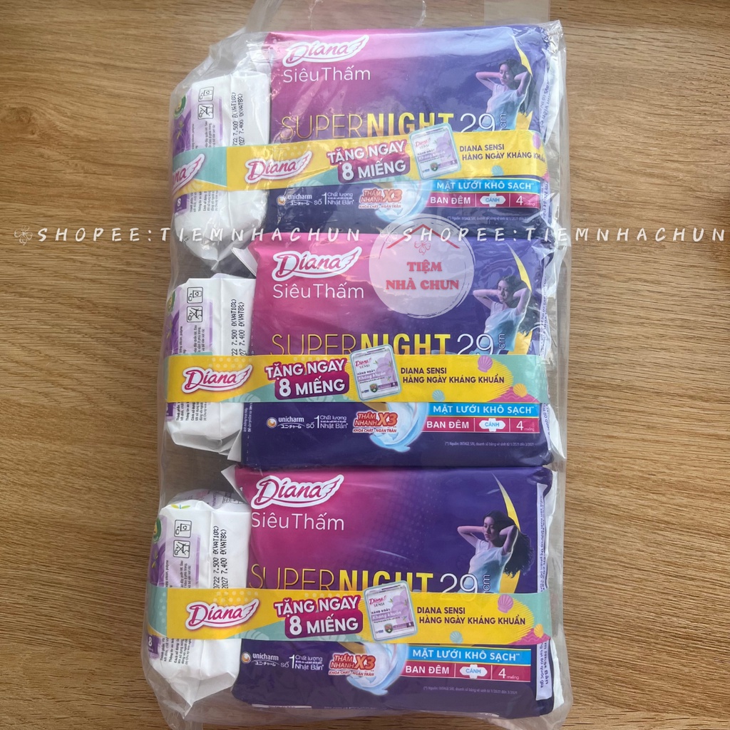 Gói 4 Miếng và Gói 12 Miếng Băng Vệ Sinh Diana Super Night Siêu Thấm Có Cánh