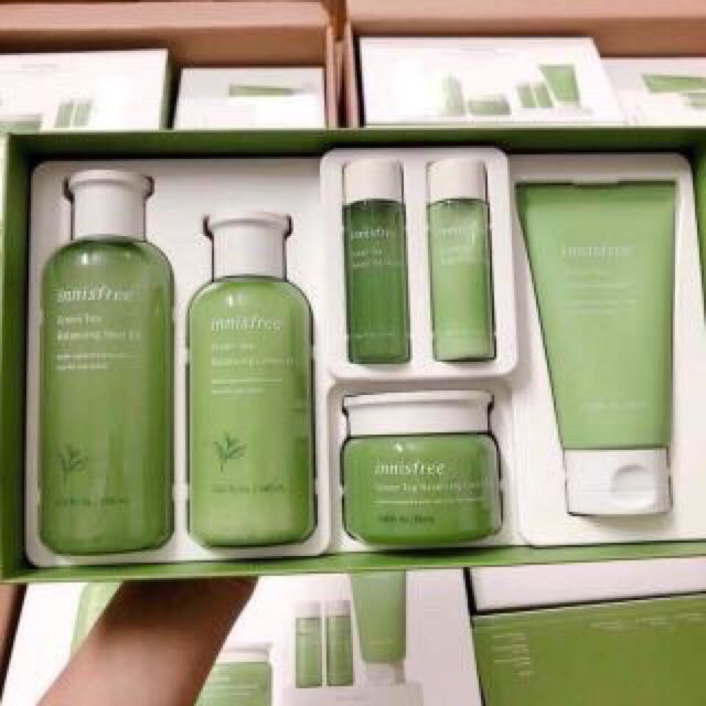 NEW 2019] SET DƯỠNG TRÀ XANH 6 MÓN INNISFREE GREEN TEA BALANCING SKIN CARE