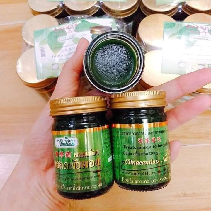 Dầu cù là thơm Green Herb Thái Lan 50gr