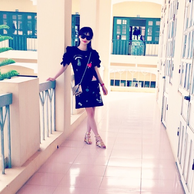 Thanh lý váy suông đen zara, auth 100% 350k