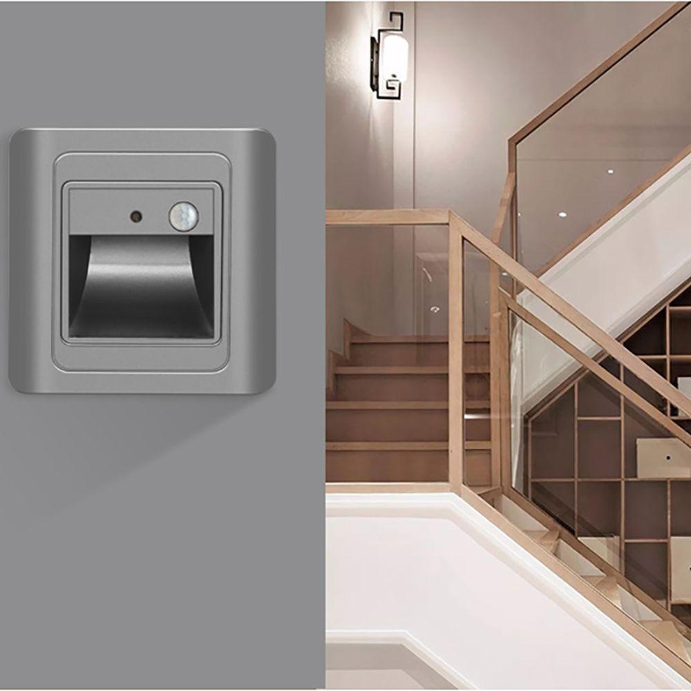 Đèn Gắn Cầu Thang Hiện Đại 4 Màu Ánh Sáng Trắng Ấm Áp