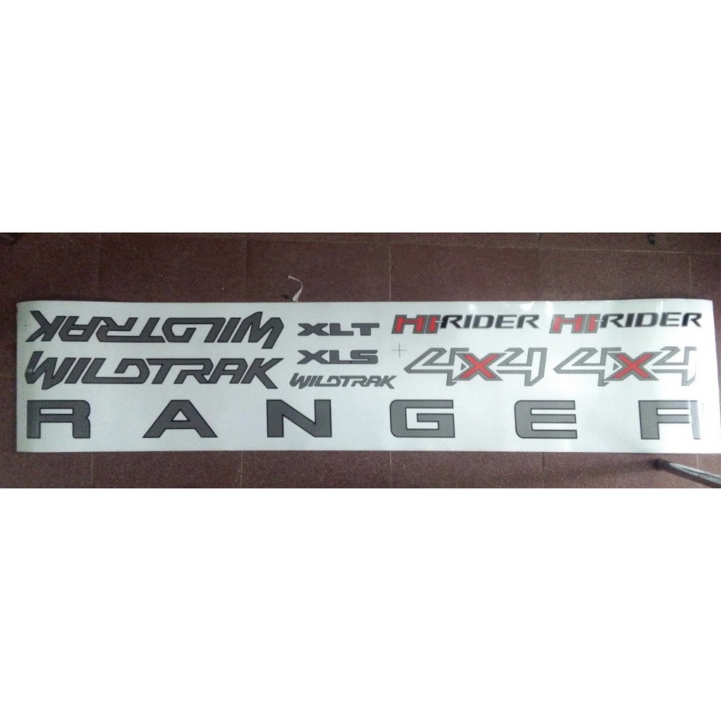 Tem chữ 4x4 Ford Ranger