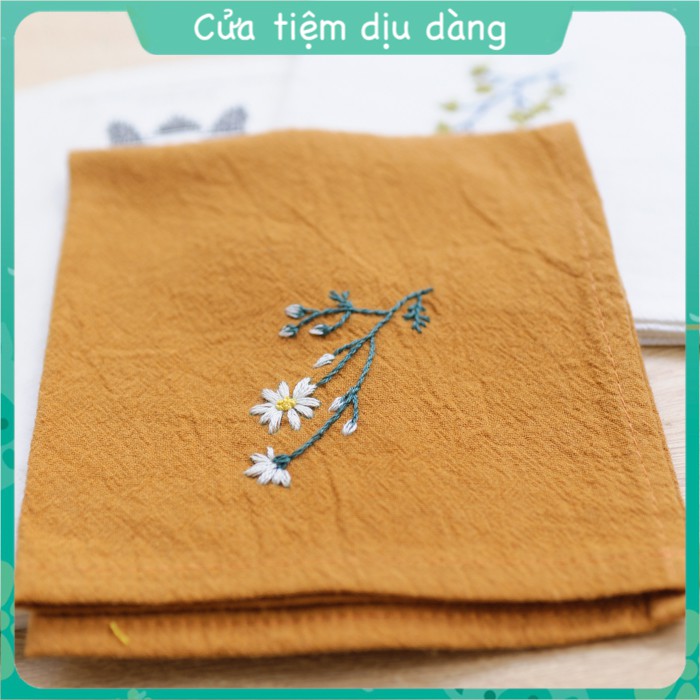 Bộ kit tập thêu khăn tay cho người mới bắt đầu - mẫu hoa Lồng Đèn và Cúc hoạ mi