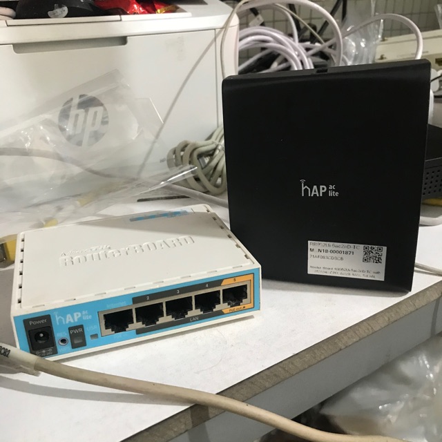 Router wifi mikrotik Hap-ac lite hàng qua sử dụng