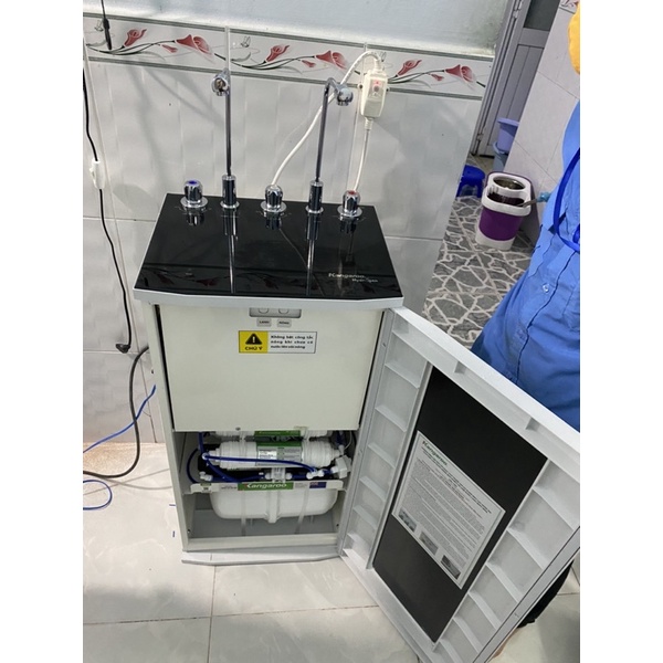 Máy lọc nước nóng lạnh kangaroo KG10A4