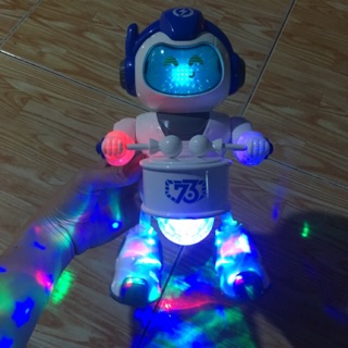 ĐỒ CHƠI ROBOT ĐÁNH TRỐNG VÀ NHẢY – CÓ NHẠC CÓ ĐÈN LED THÚ VỊ.