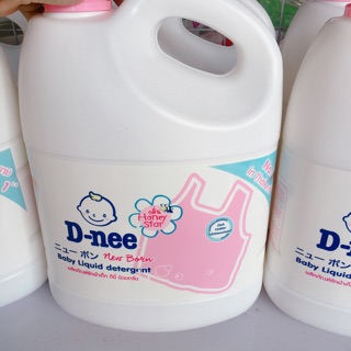 Nước giặt Dnee thái
