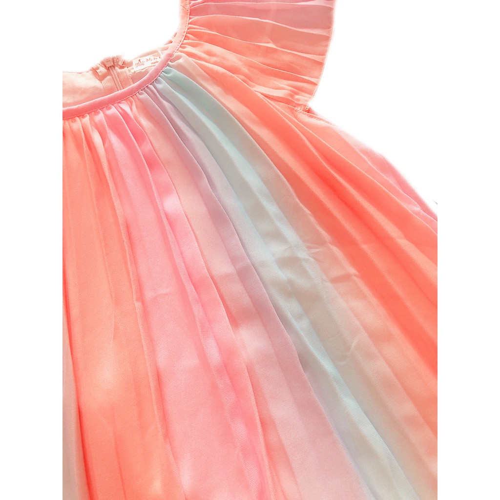 THIẾT KẾ DÁNG CHỮ A, CHẤT VOAN CHIFFON CHUYỂN MÀU RỰC RỠ CHO NGÀY HÈ - SHOP BỐN MÙA