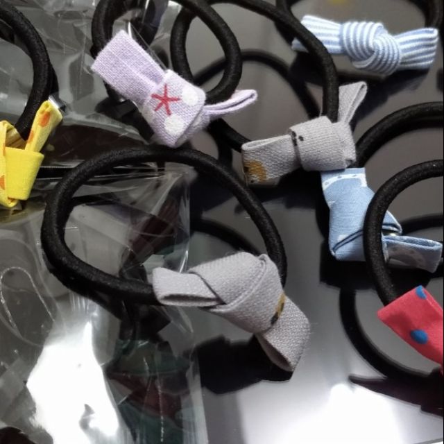 Combo 10 cột tóc đủ màu và 2 gói thun đen cột tóc