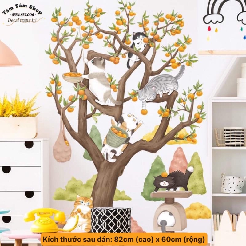 Decal dán tường mèo hái quả, sẵn keo dán