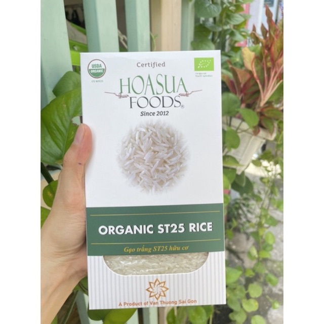 Gạo hữu cơ Hoa Sữa ST25 hộp 1kg - Gạo ngon, dẻo, thơm, sạch đạt tiêu chuẩn hữu cơ Mỹ và Châu Âu