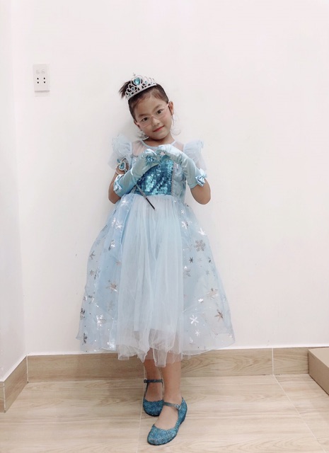 Váy eosa và phụ kiện