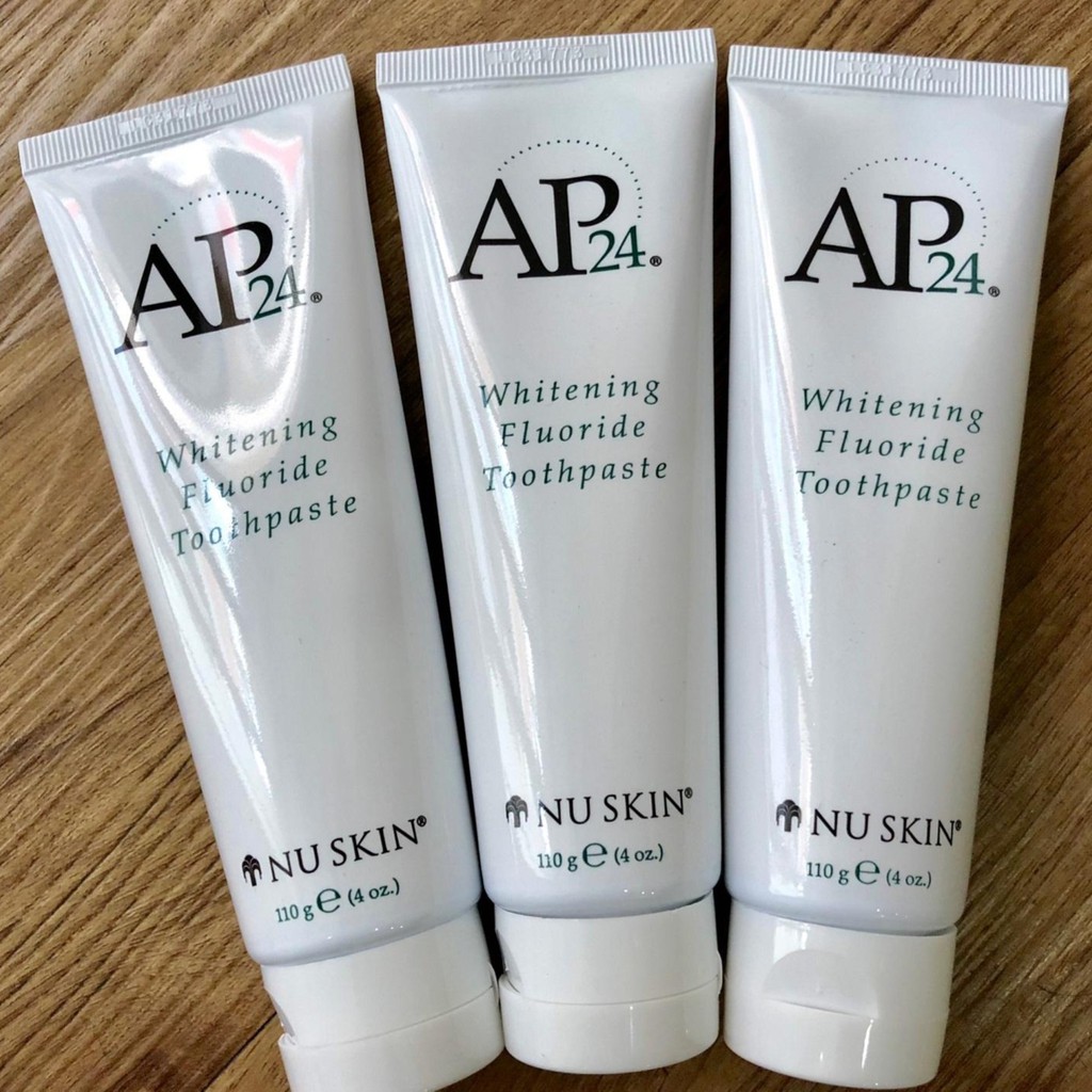 kem đánh răng  AP24 MỸ WHITENING FLUORIDE TOOTHPASTE - 110G