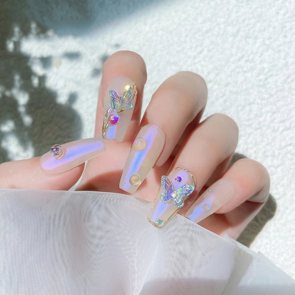 Set 10 Phụ Kiện Trang Trí Móng Tay Hình Bươm Bướm 3D Xinh Xắn