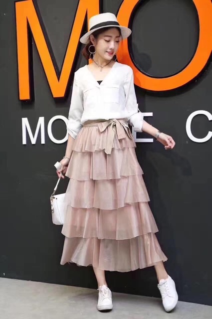 Chân váy voan nhũ 5 tầng dài siêu chảnh có video | BigBuy360 - bigbuy360.vn