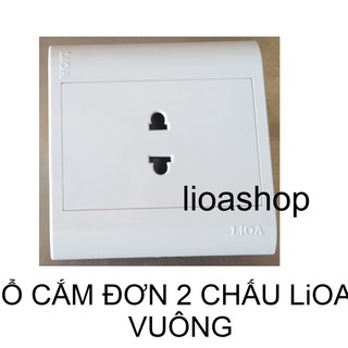 Ổ đơn 2 chấu vuông lioa.
