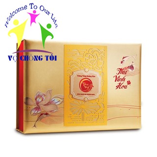 Bánh Trung Thu Kinh Đô Trăng Vàng Hoàng Kim Vinh Hoa Vàng (180g x 4 + Trà Ô Long 50g)