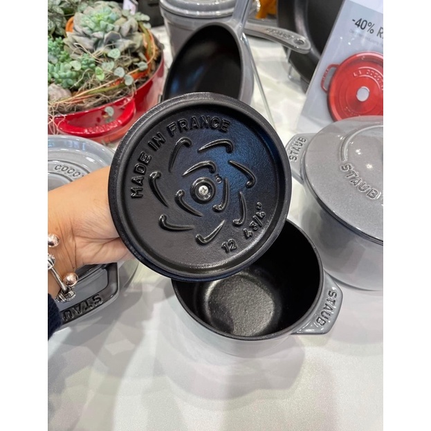 Nồi Staub gohan 12cm màu xám