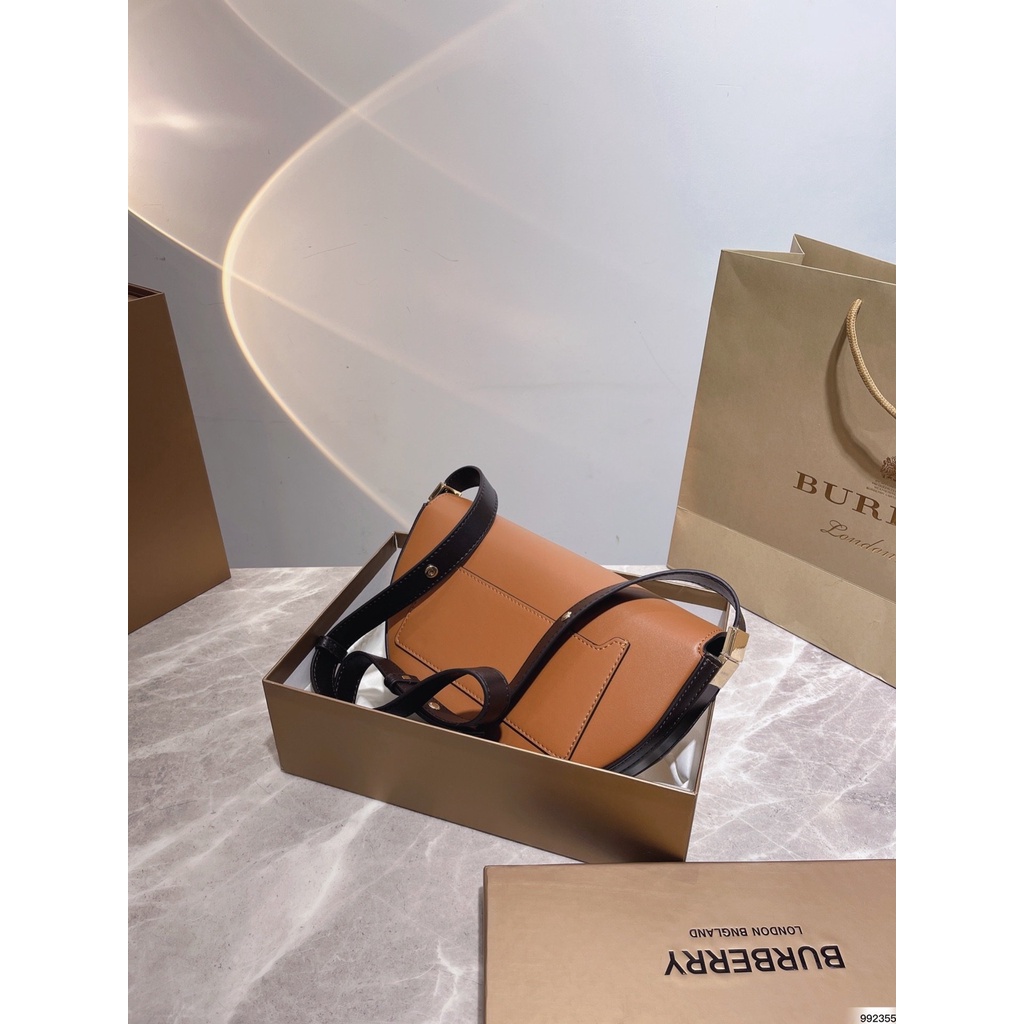 Túi Đeo Chéo Burberry Thời Trang Sang Trọng Cho Nam Nữ