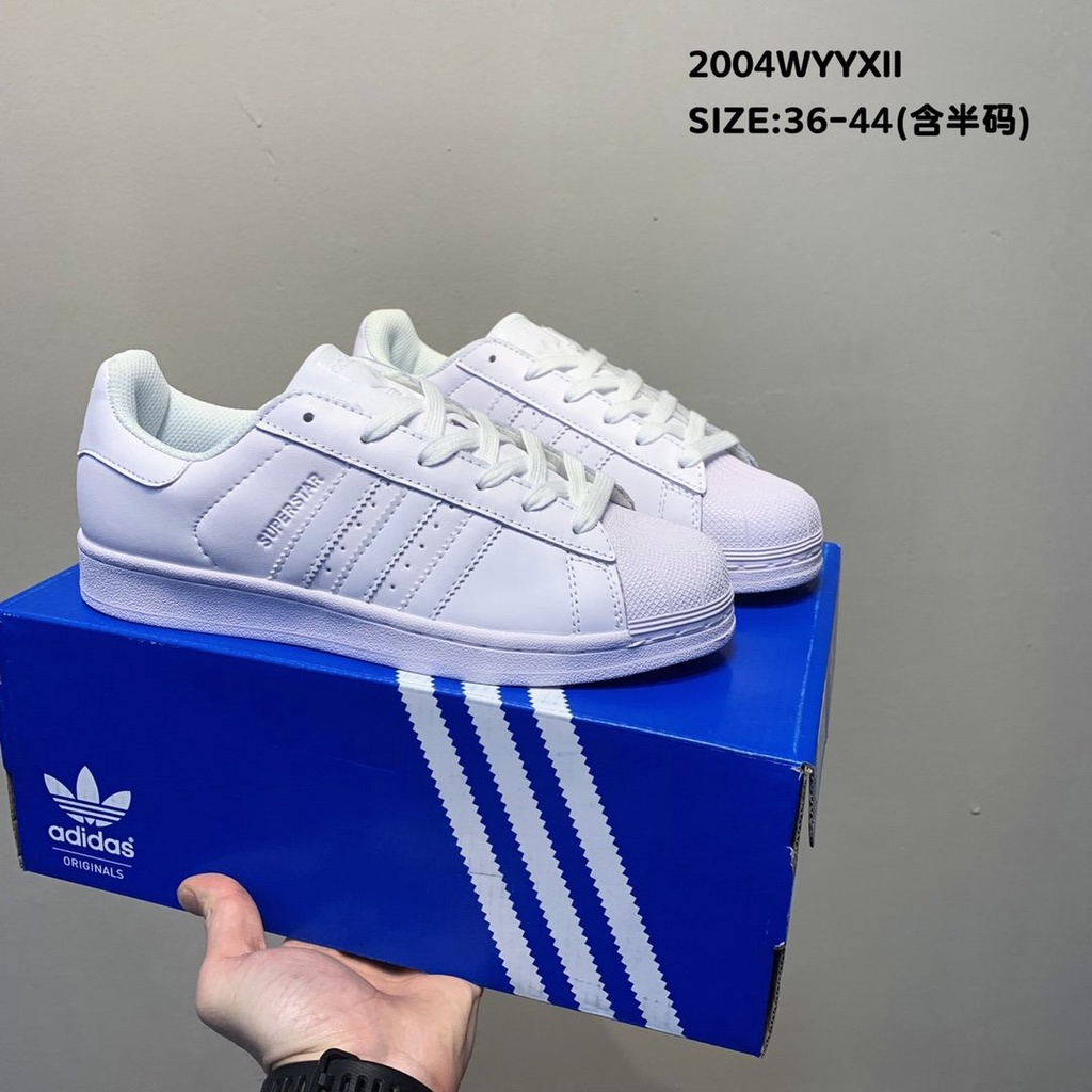 Giày Thể Thao Adidas Originals Superstar Đế Mềm Màu Xanh Dương Cổ Điển Dễ Phối Đồ