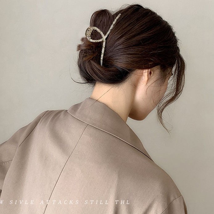 Kẹp Tóc Hình Cá Mập Đính Ngọc Trai Lớn Kiểu Hàn Quốc Dễ Thương Cho Nữ