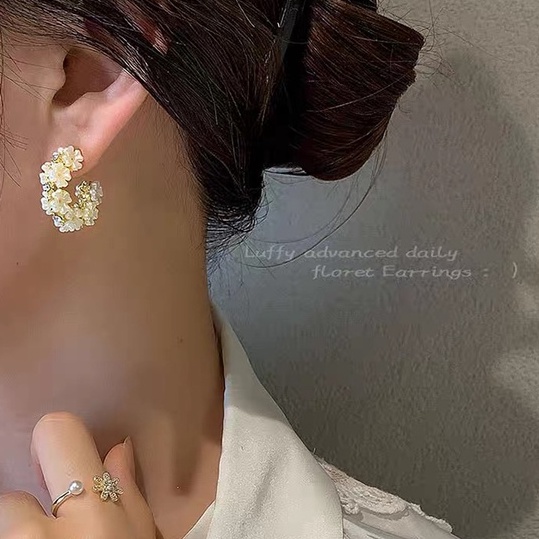 Set 5 Khuyên Tai Đính Hạt Ngọc Trai Phong Cách Hàn Quốc Mới 2023